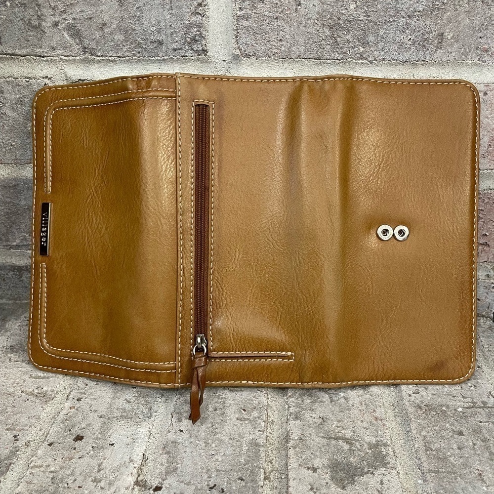 Wallet - Picture 9 of 10